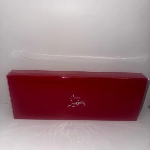 Christian Louboutin Loubiworld 11-Piece Miniature Fragrance Set - Picture 3 of 6